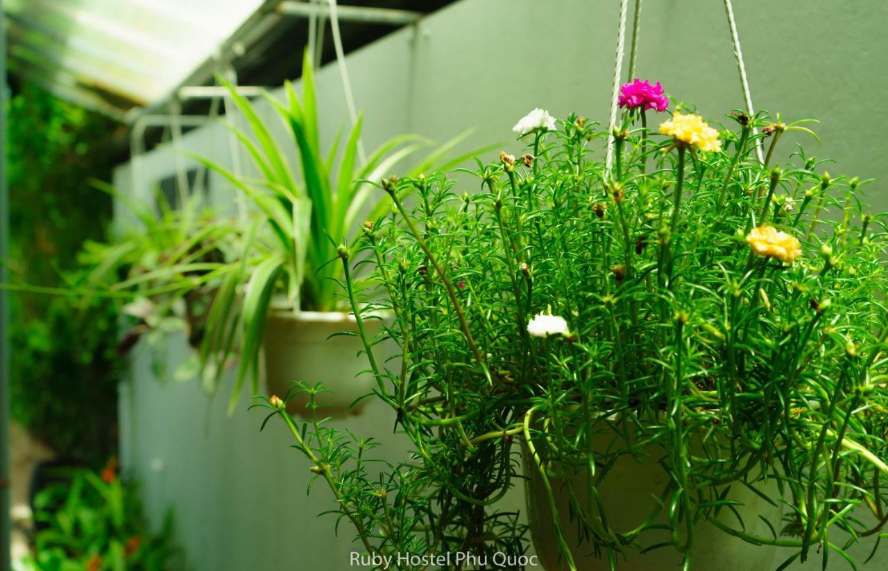 Ruby Phu Quoc Hostel Εξωτερικό φωτογραφία