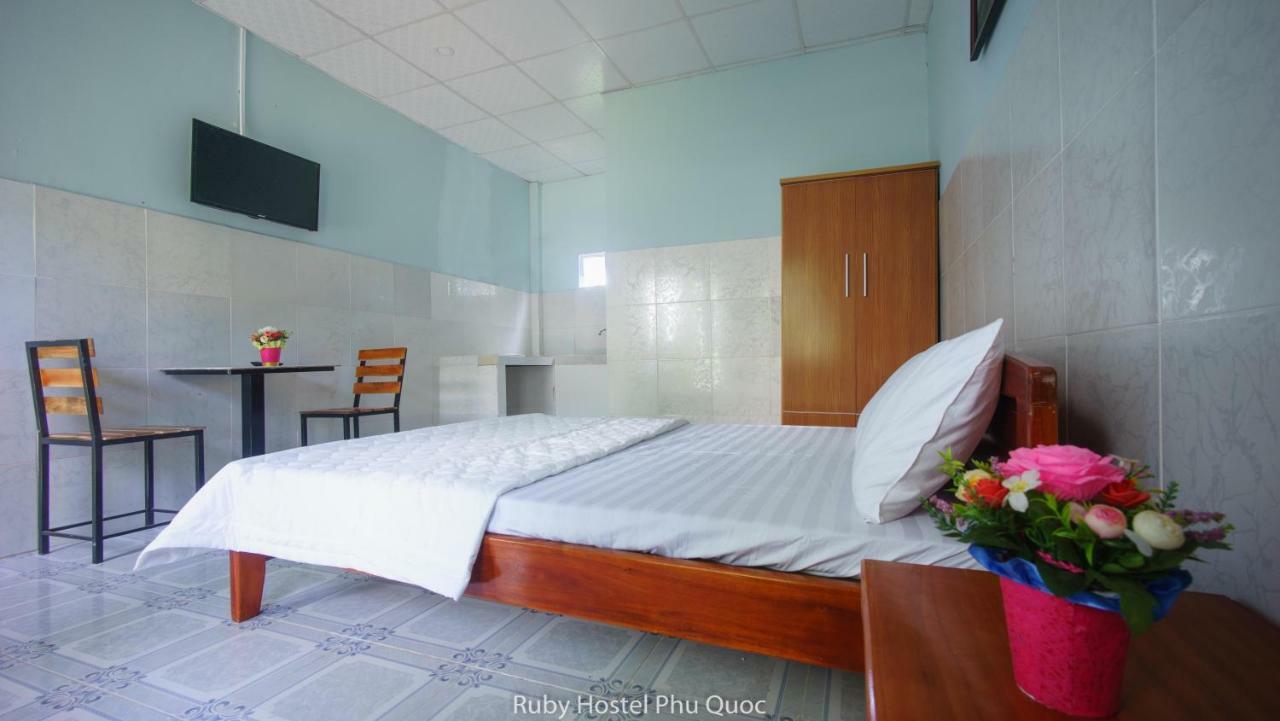 Ruby Phu Quoc Hostel Εξωτερικό φωτογραφία