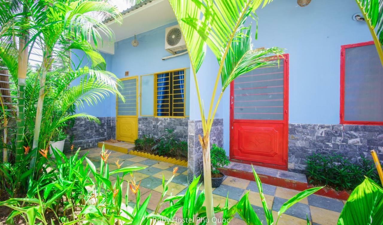 Ruby Phu Quoc Hostel Εξωτερικό φωτογραφία