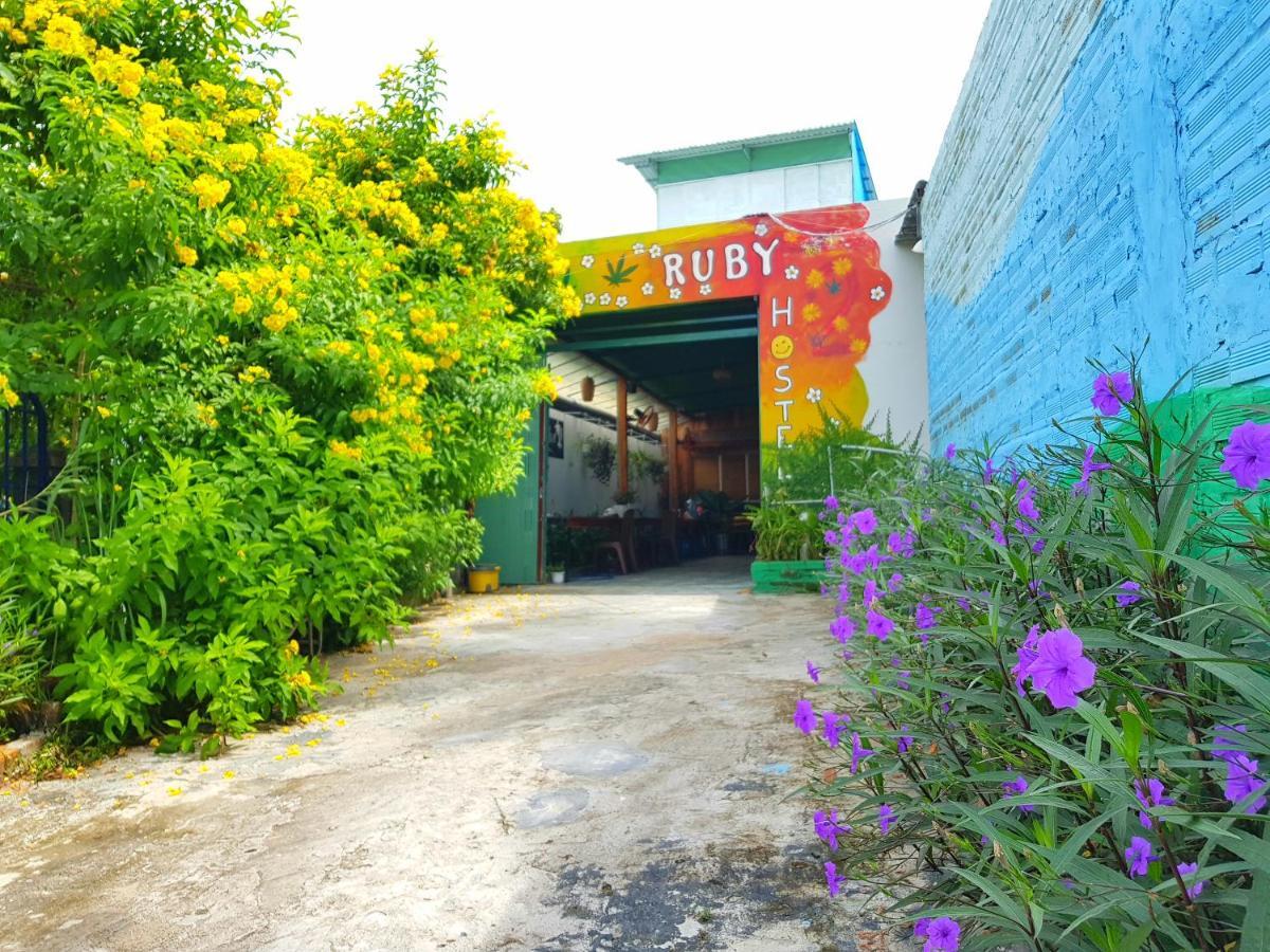 Ruby Phu Quoc Hostel Εξωτερικό φωτογραφία