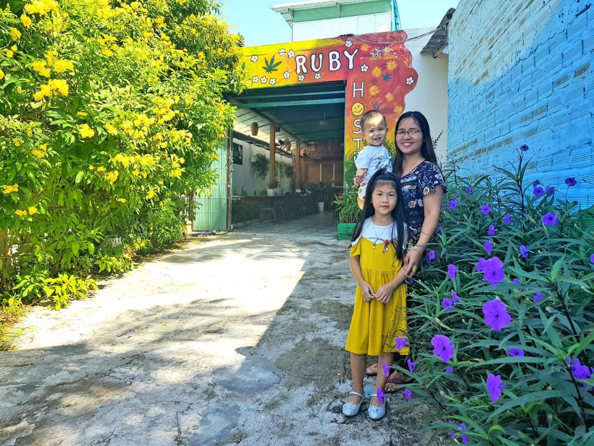Ruby Phu Quoc Hostel Εξωτερικό φωτογραφία
