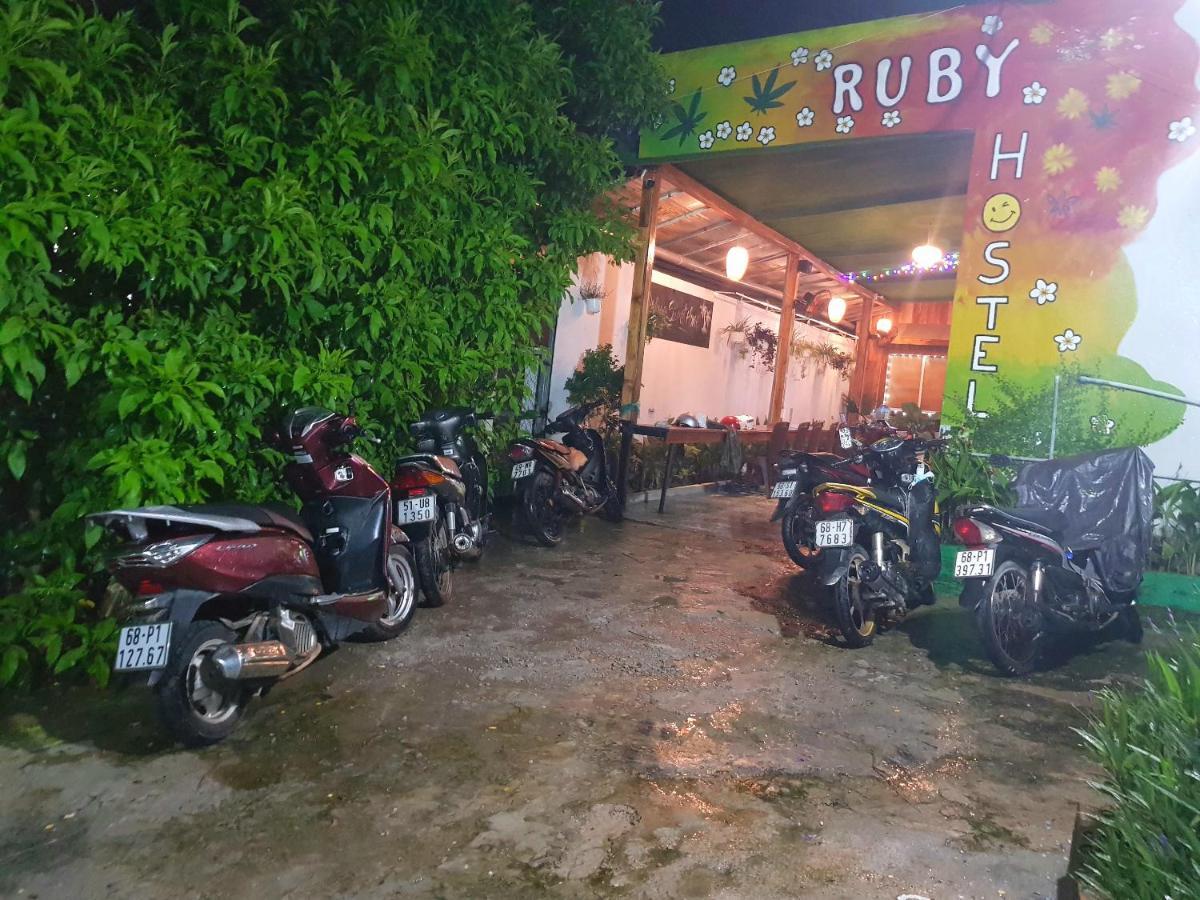 Ruby Phu Quoc Hostel Εξωτερικό φωτογραφία